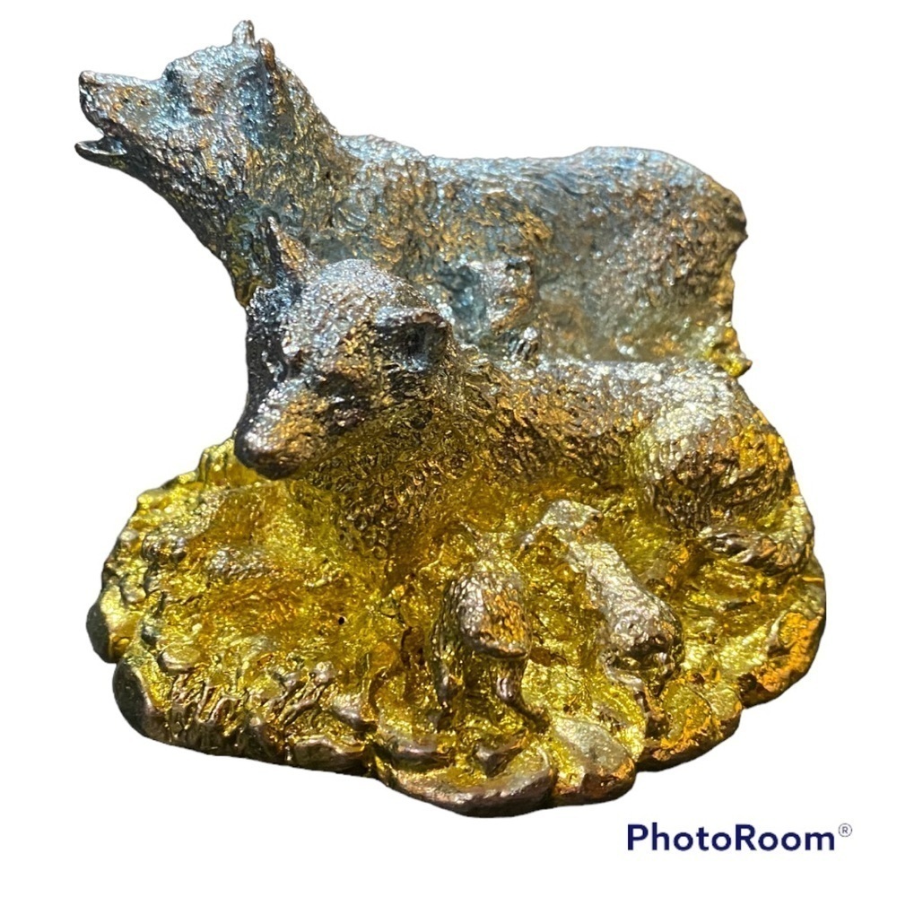 Bismuth Crystal Wolves Figurine